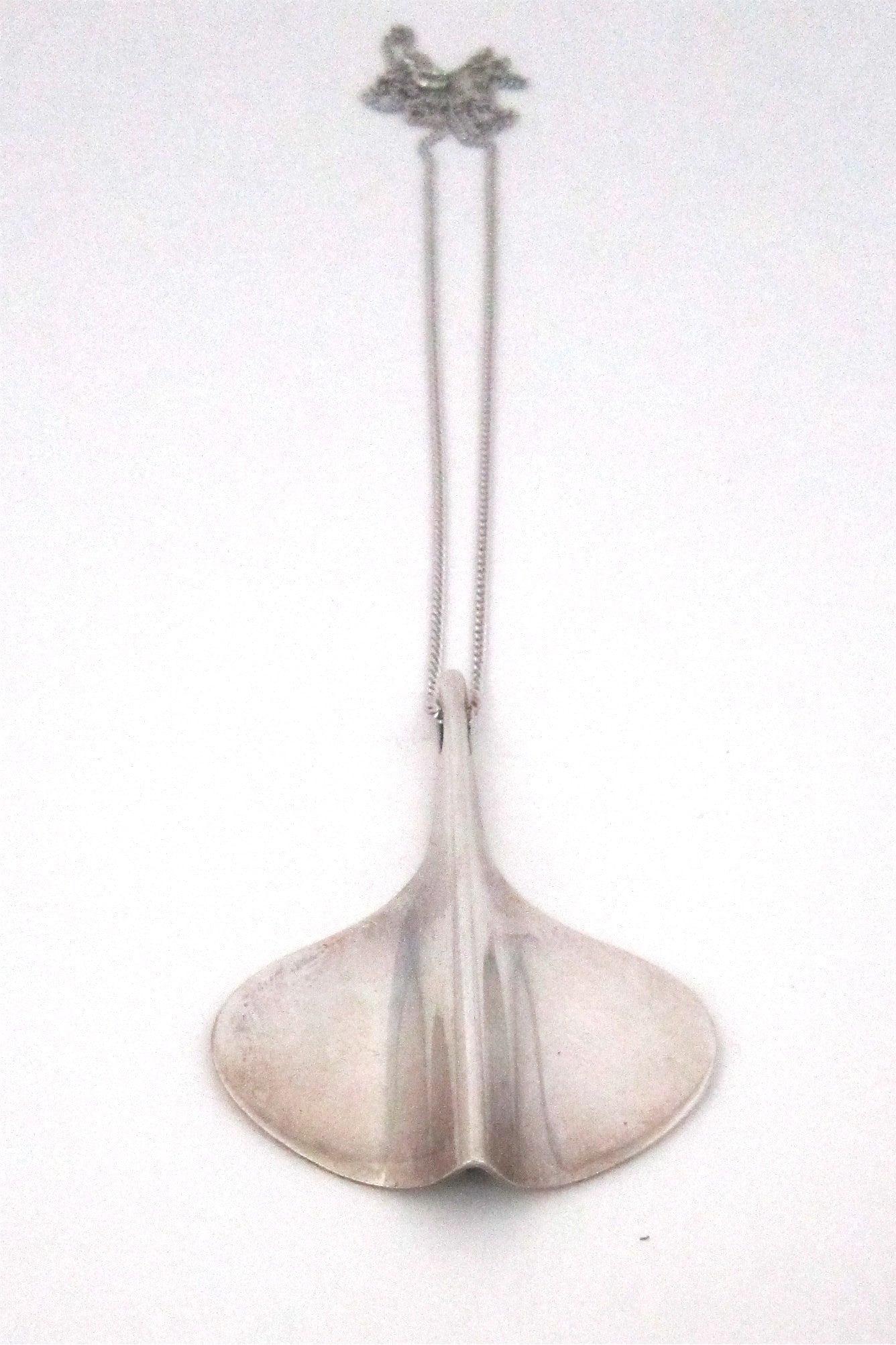 Aksel Holmsen Norway vintage sterling silver modernist stingray necklace