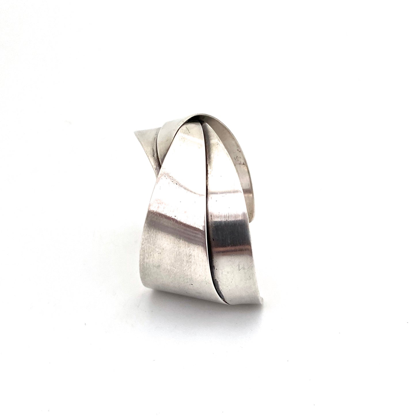 profile Otto Robert Bade ORB USA vintage folded silver cuff bracelet American Modernist jewelry design