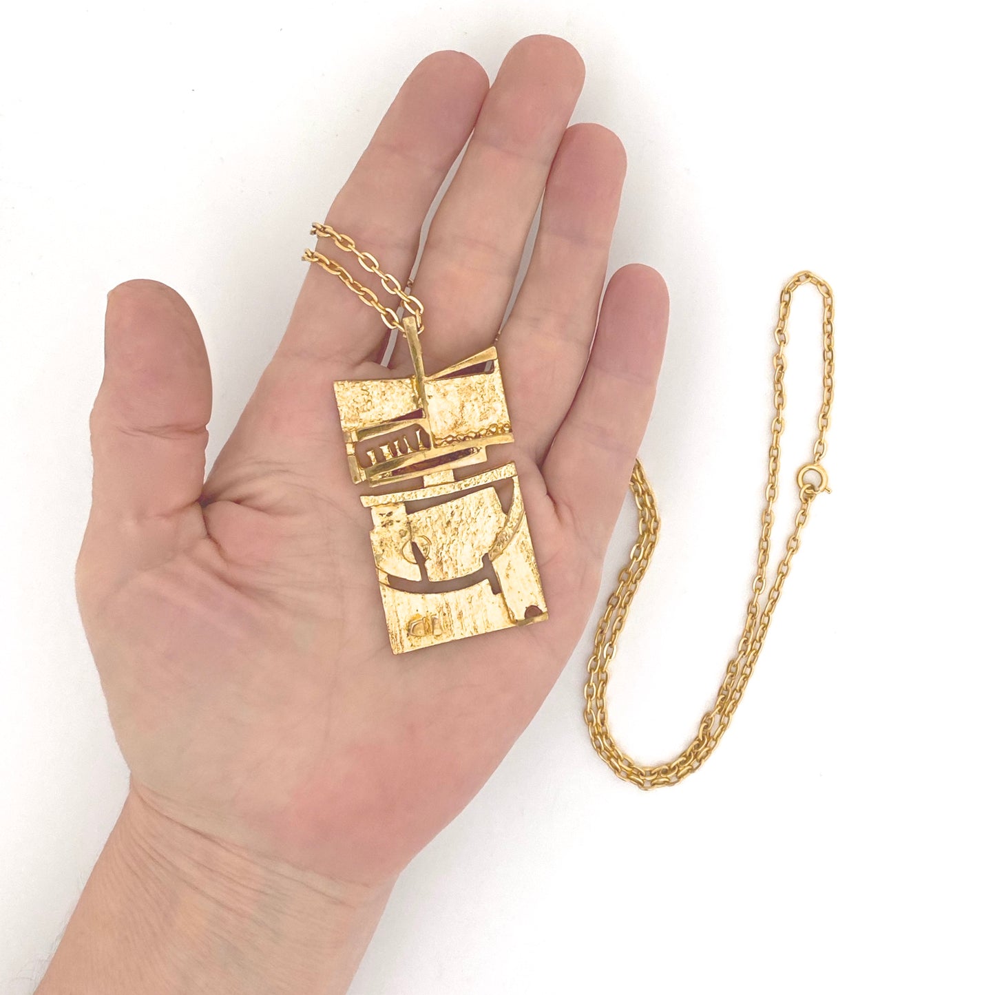 scale Jorma Laine Finland vintage gilded bronze openwork pendant necklace Scandinavian Modernist jewelry design