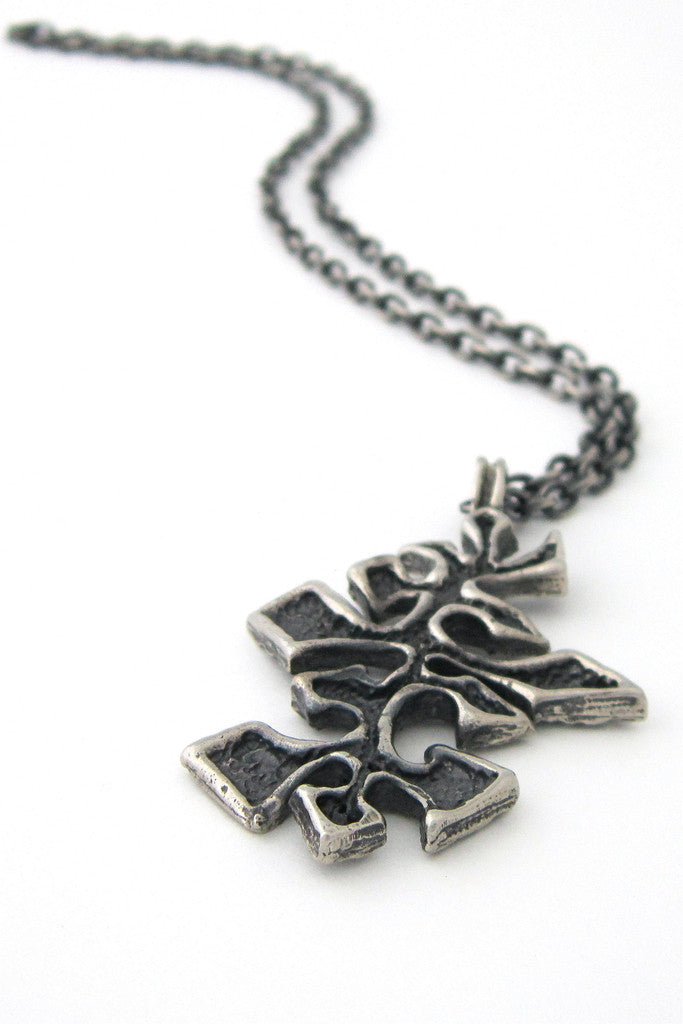 Robert Larin thunderbolt pendant