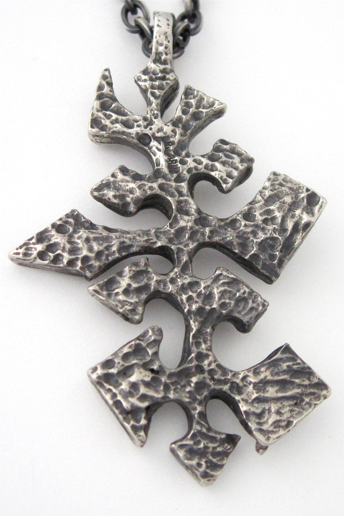 Robert Larin thunderbolt pendant