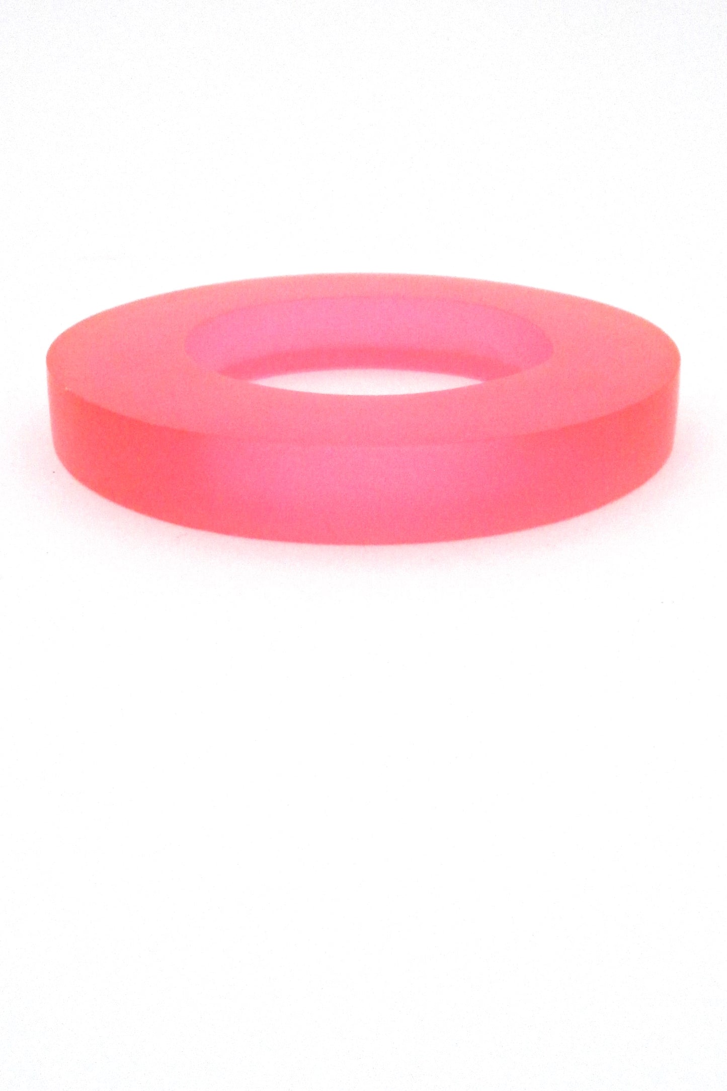 Martha Sturdy extra large resin bangle - clear bright pink