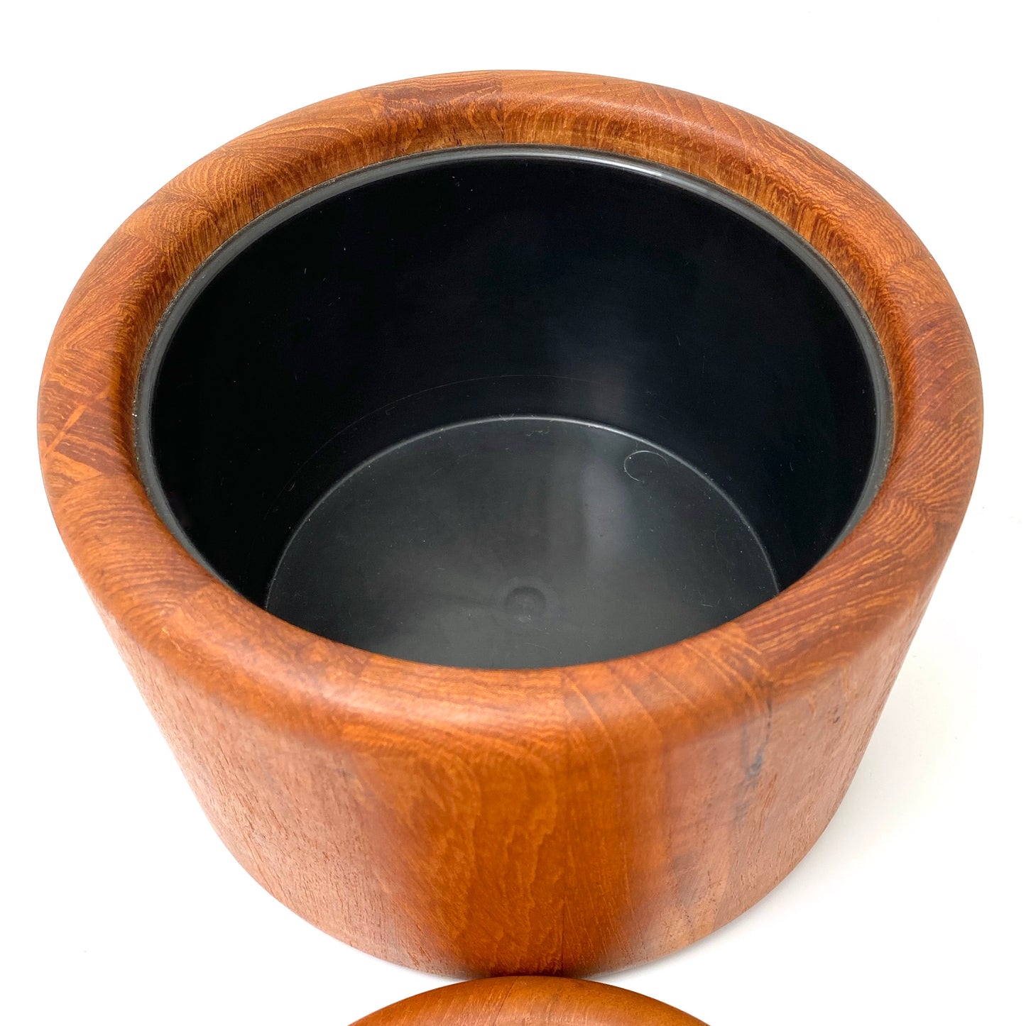 detail Nissen Denmark vintage teak ice bucket Scandinavian Modern design