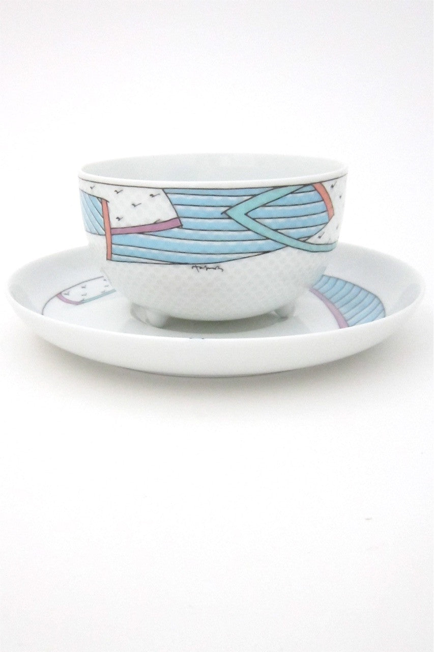 Dorothy Hafner / Tapio Wirkkala 'Century New Wave' cups & saucers