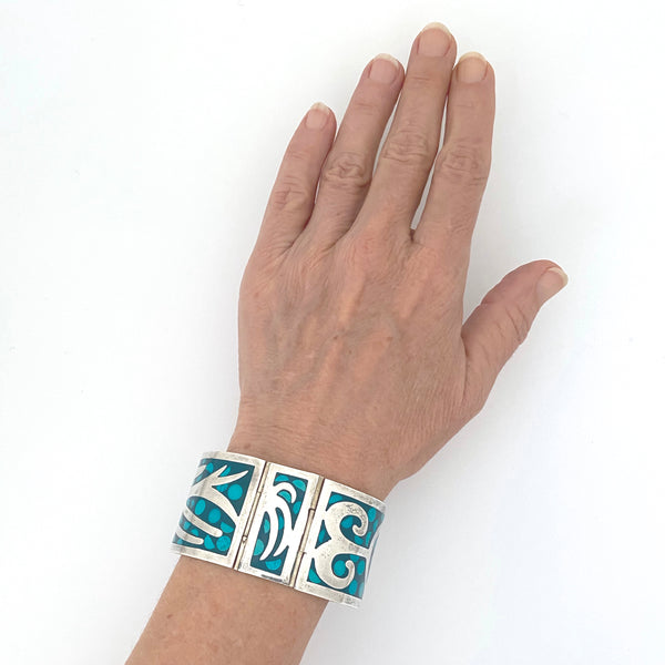 scale vintage silver wide panel link bracelet turquoise inlay Mexico Modernist jewelry design
