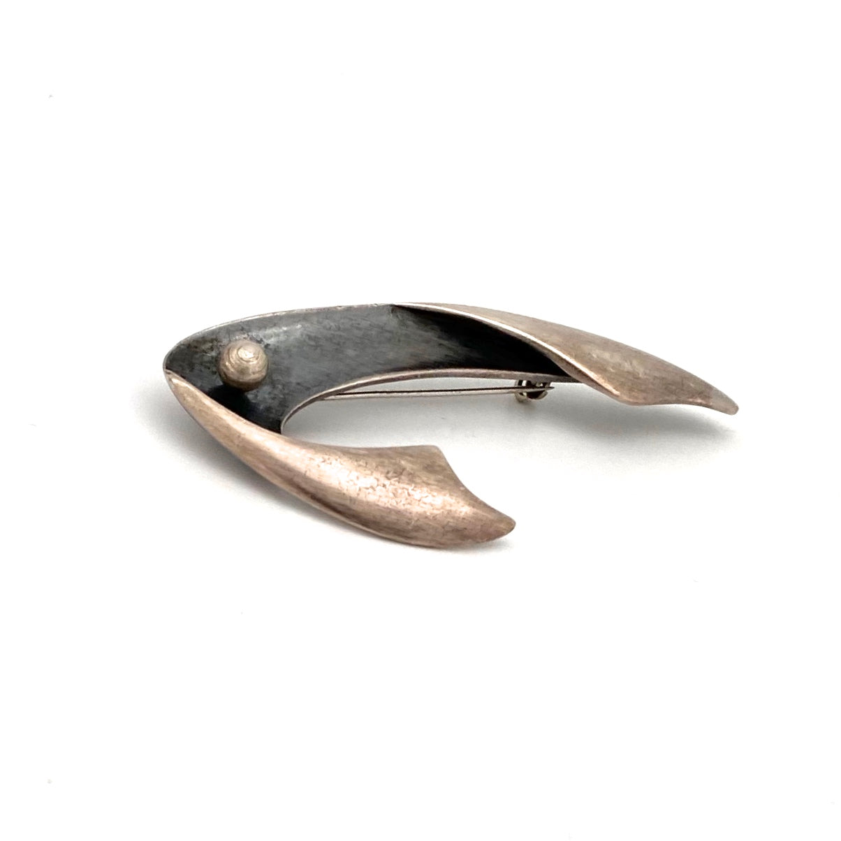 Sigi Pineda large dimensional silver Modernist brooch
