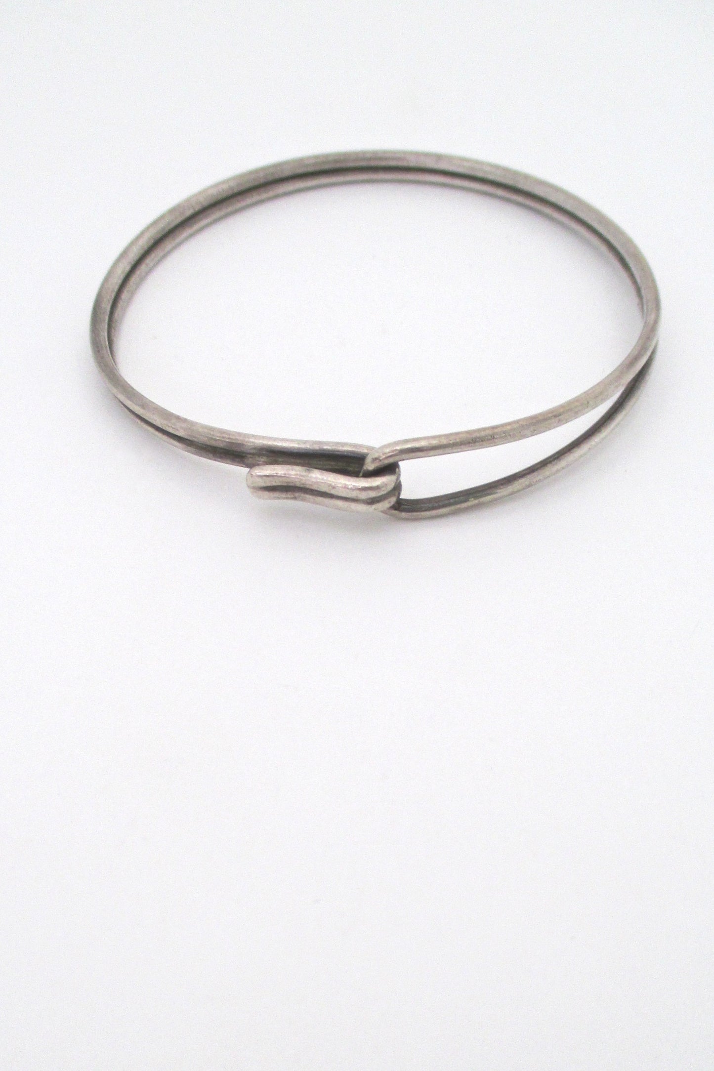 Bent Knudsen silver hook bracelet