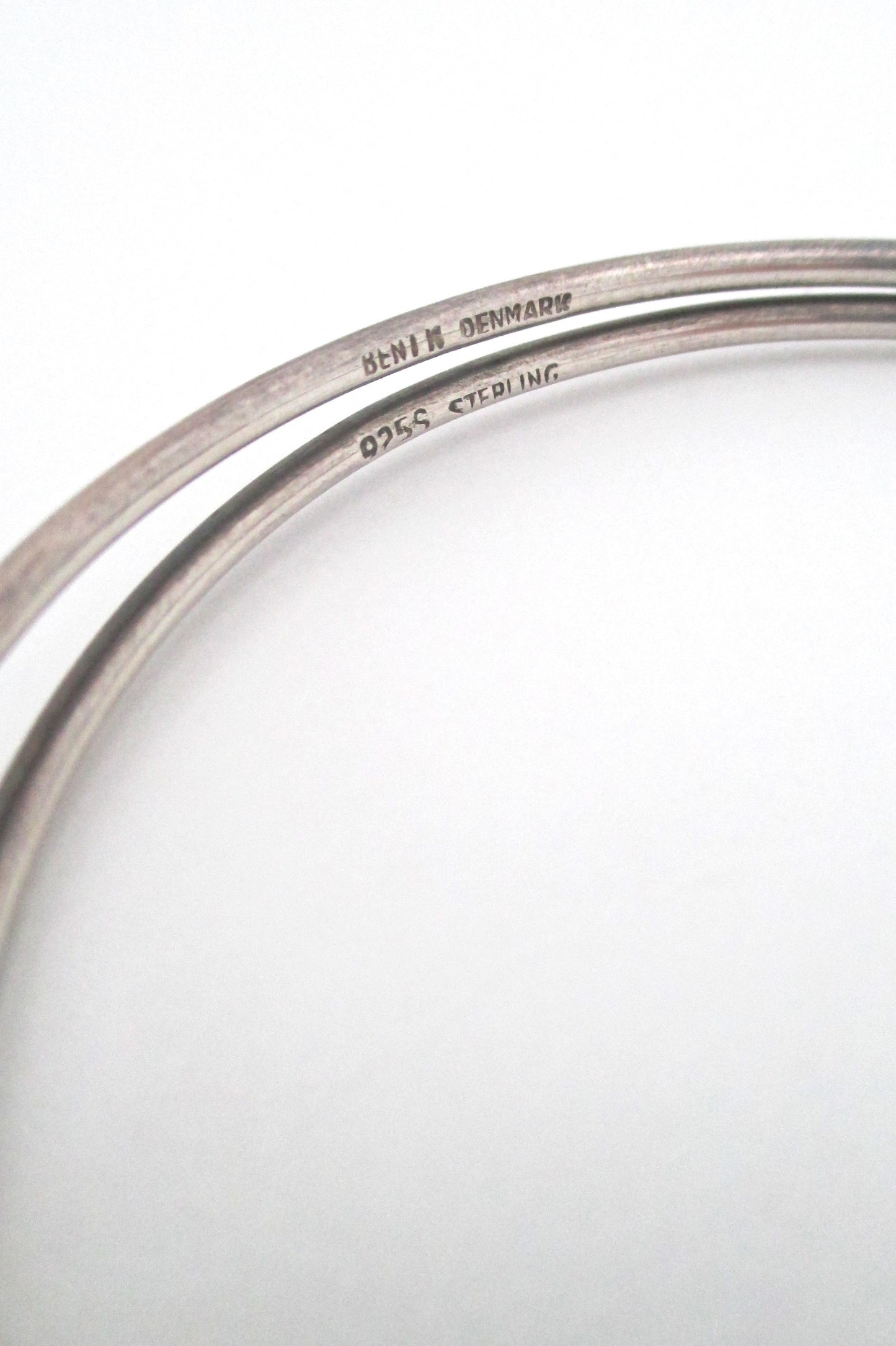 Bent Knudsen silver hook bracelet