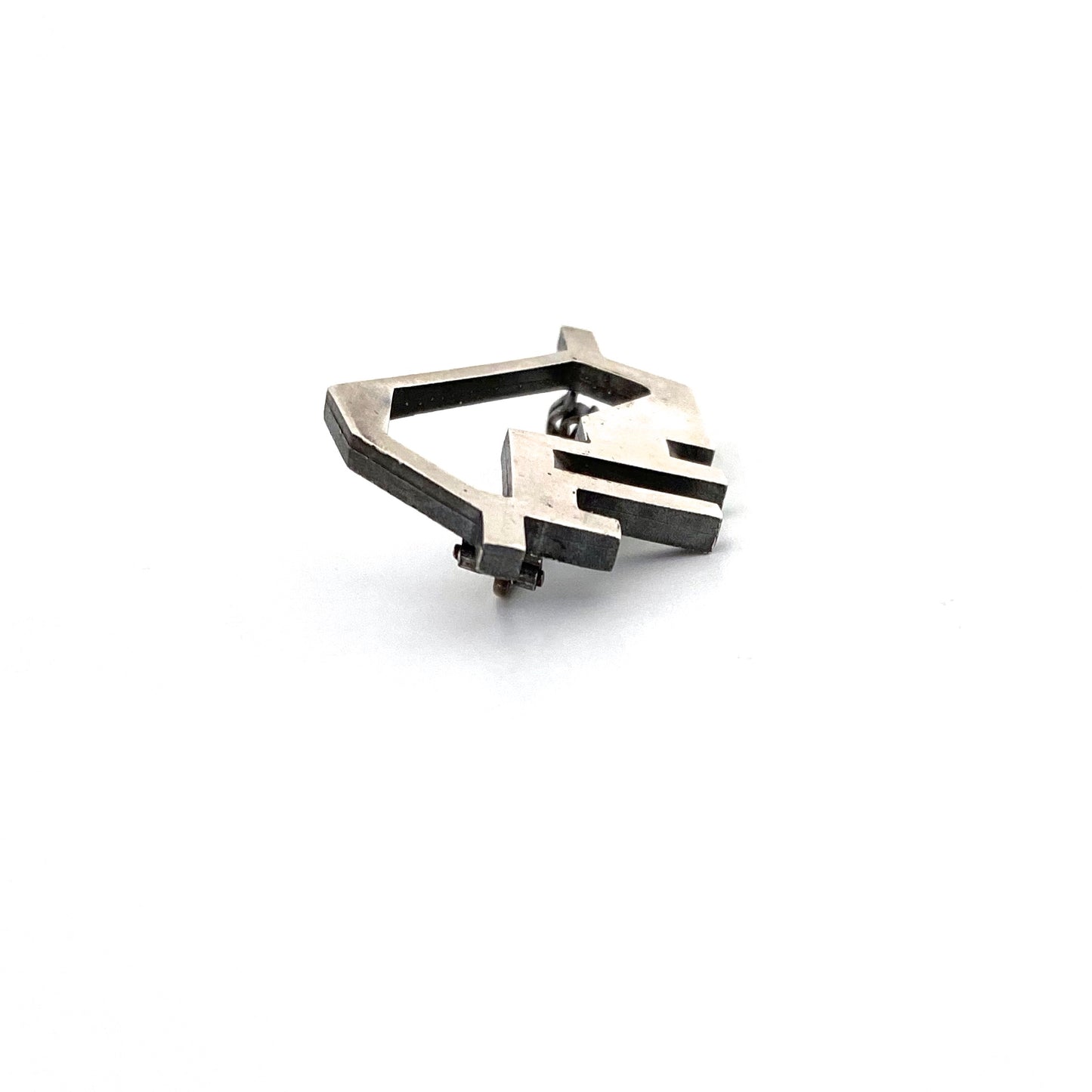 detail Tostrup Norway vintage silver abstract bull brooch Gudmund Elvestad rare Scandinavian Modernist jewelry design