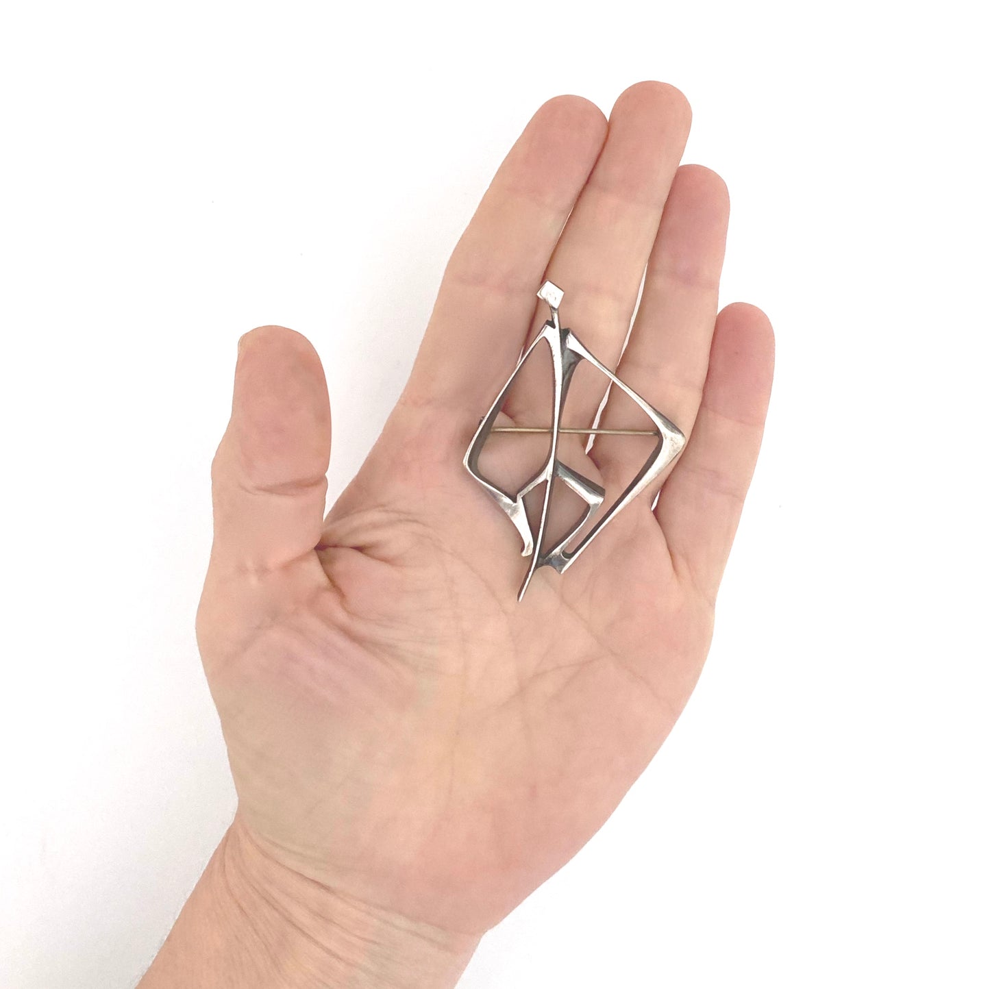 scale J Tostrup Norway vintage silver openwork brooch Gudmund Elvestad Scandinavian Modernist jewelry design