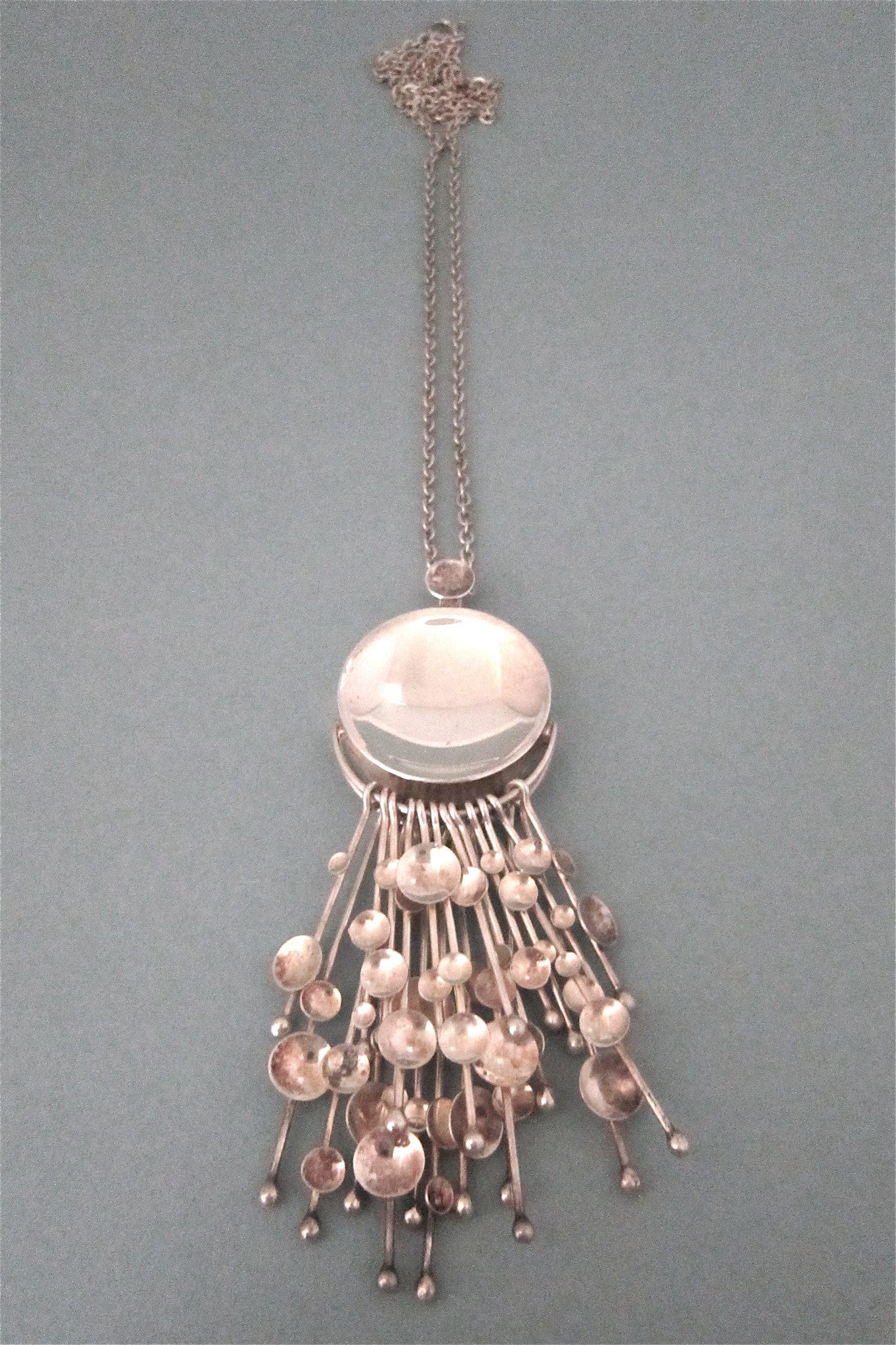 Kultateollisuus Finland large modernist silver kinetic fireworks necklace 1970