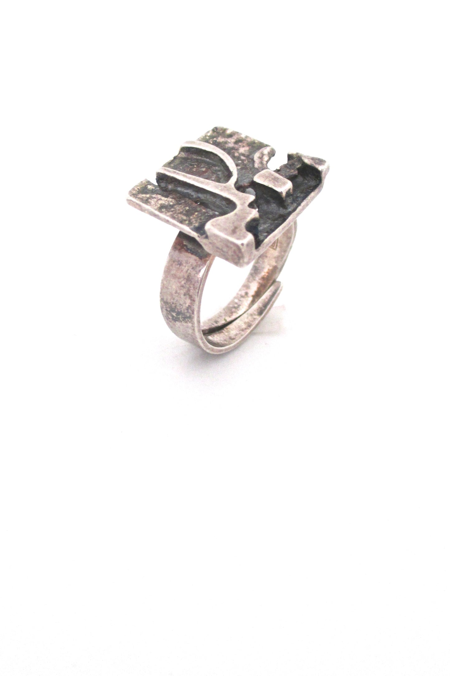 detail Jorma Laine Finland vintage silver mid century Scandinavian Modern brutalist ring