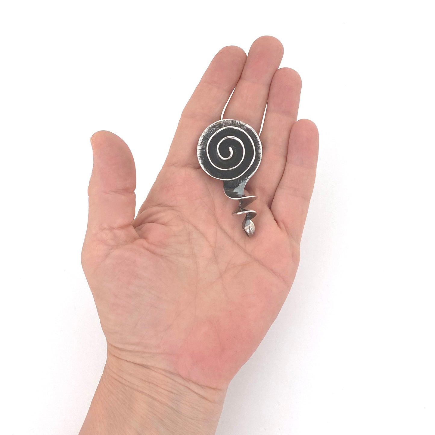 scale vintage sterling silver spirals brooch pendant Israel Modernist jewelry design