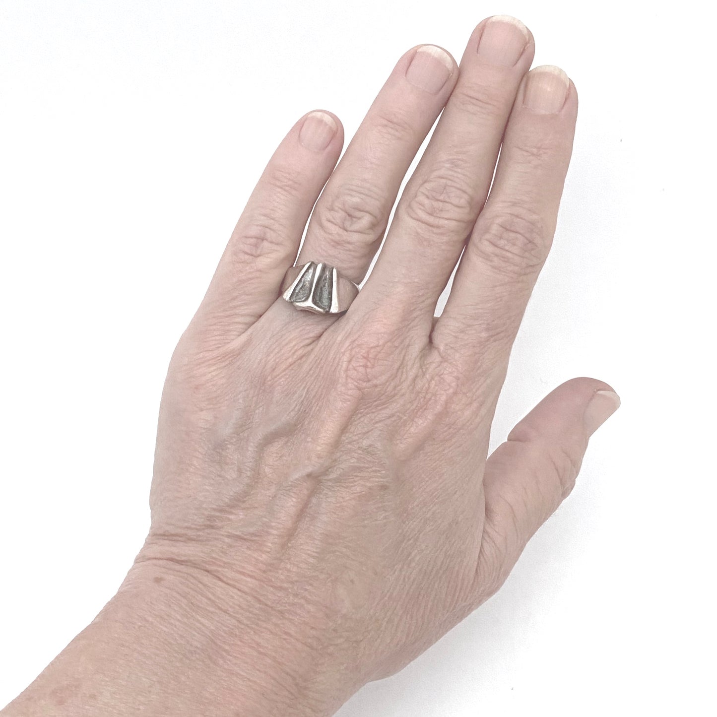scale Bjorn Weckstrom Lapponia Finland vintage silver ring Scandinavian Modernist jewelry design