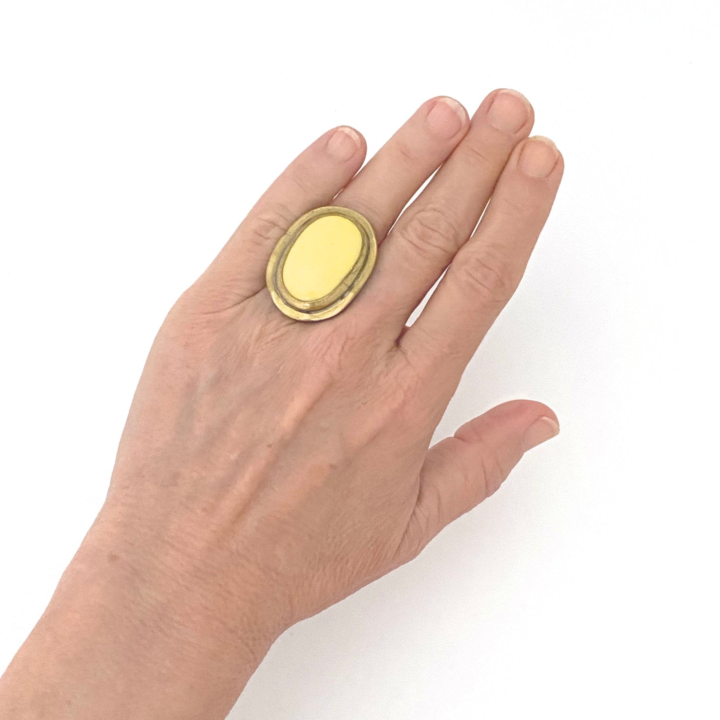 scale Rafael Alfandary Canada large vintage oval brass ring butter yellow glass cabochon