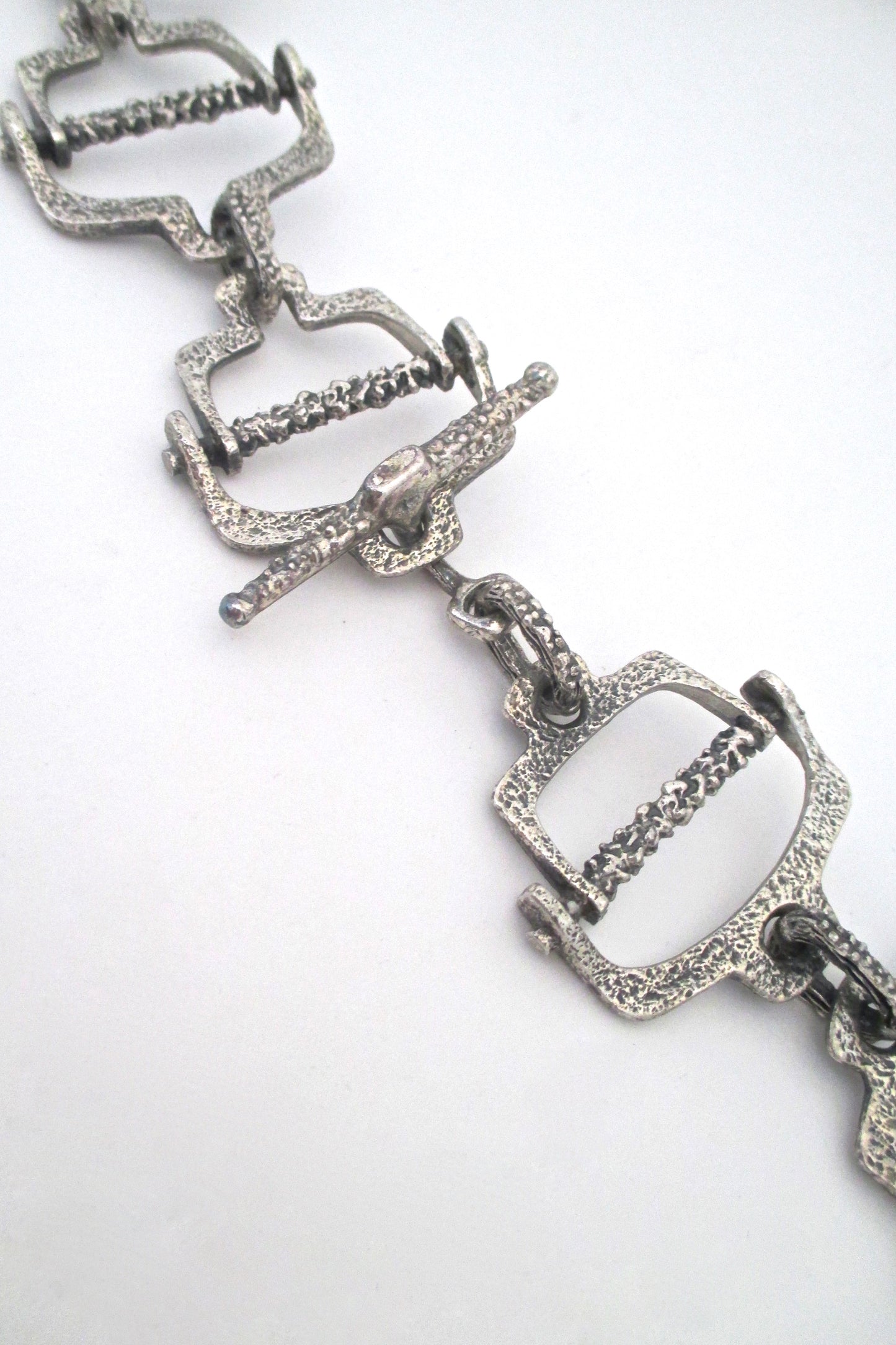 detail Guy Vidal Canada rare brutalist pewter vintage link belt 1970s