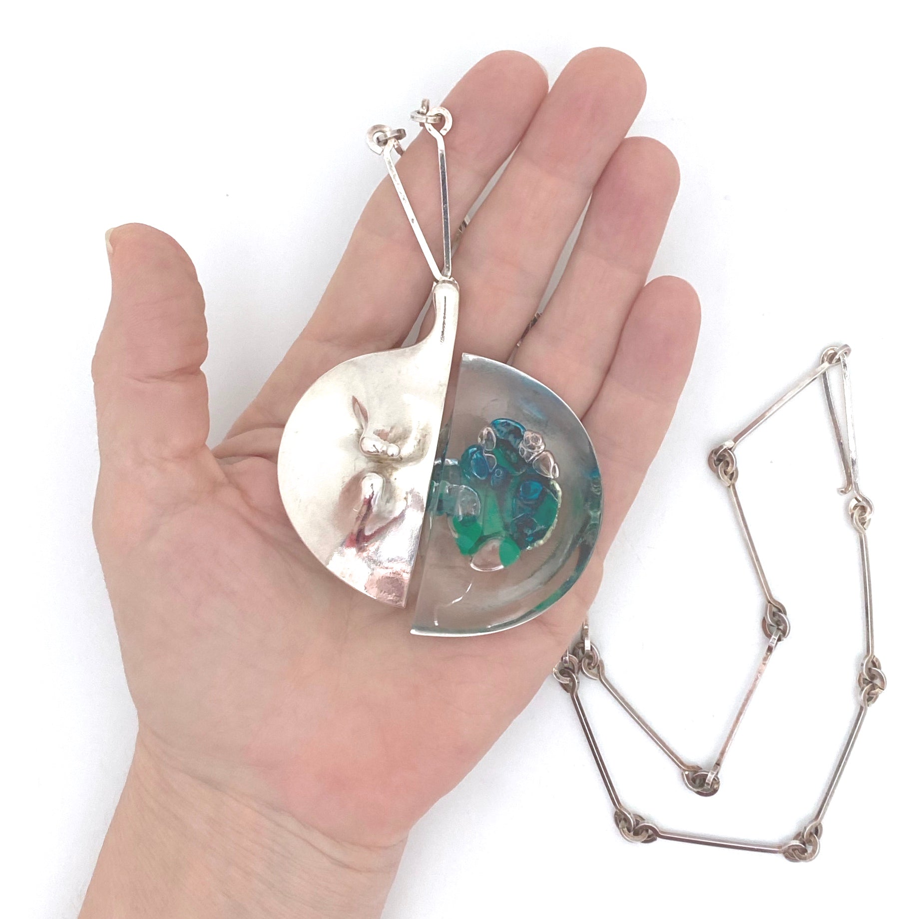 scale Lapponia Finland vintage silver acrylic extra large Kilimanjaro pendant necklace Bjorn Weckstrom 1974