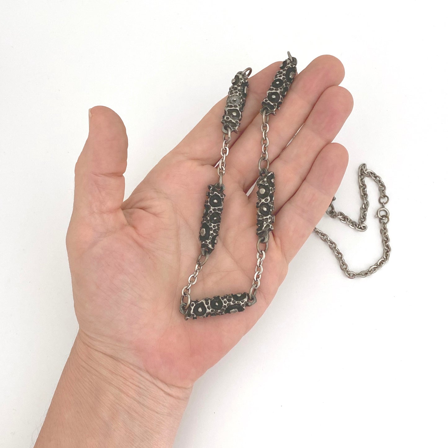 scale Robert Larin Canada vintage brutalist pewter long link chain necklace