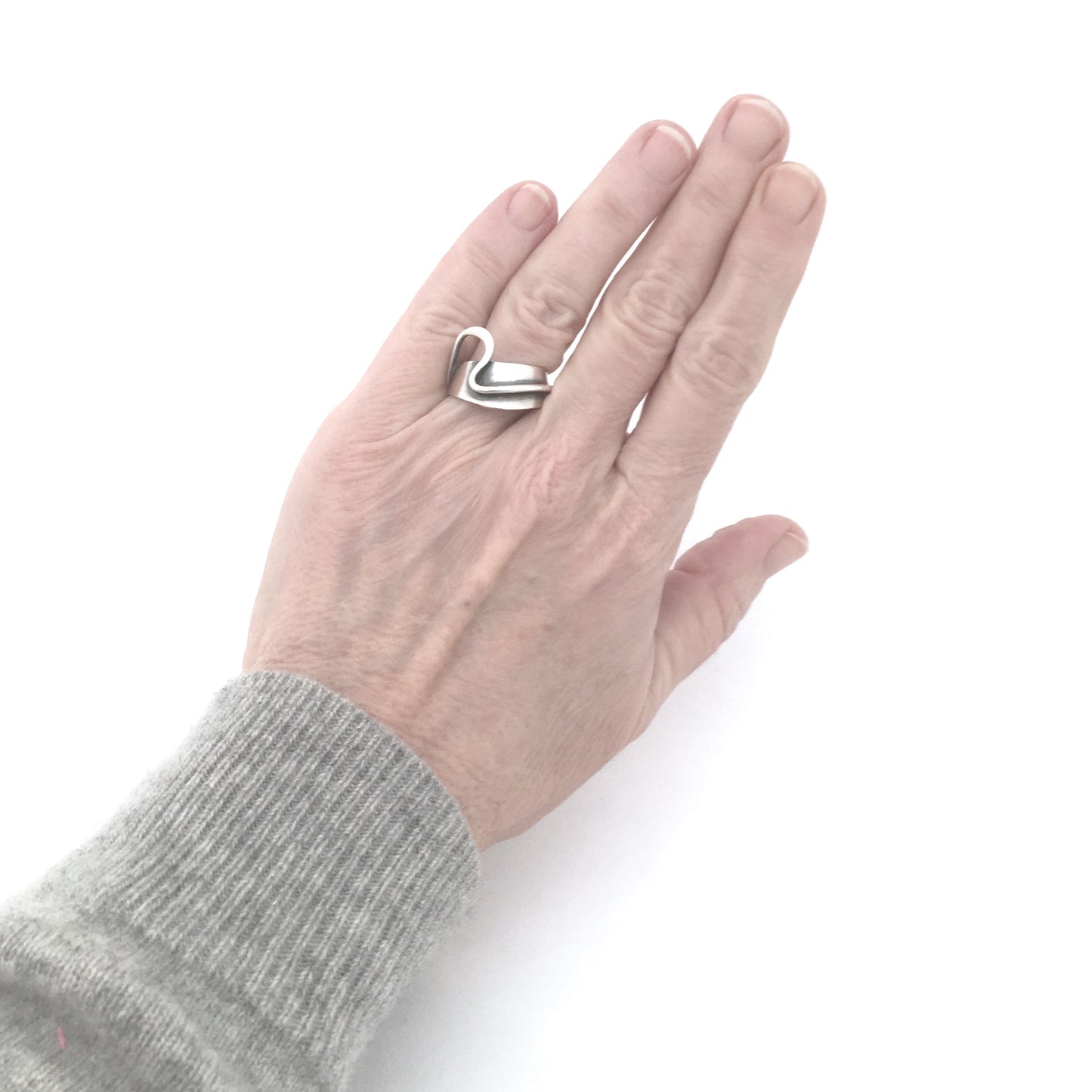 Bill Tendler modernist silver ring