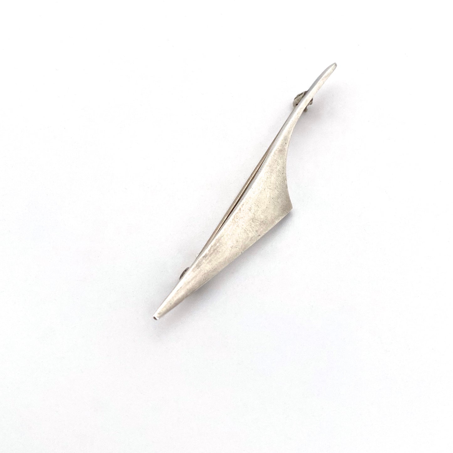 Henry Steig long modernist silver brooch