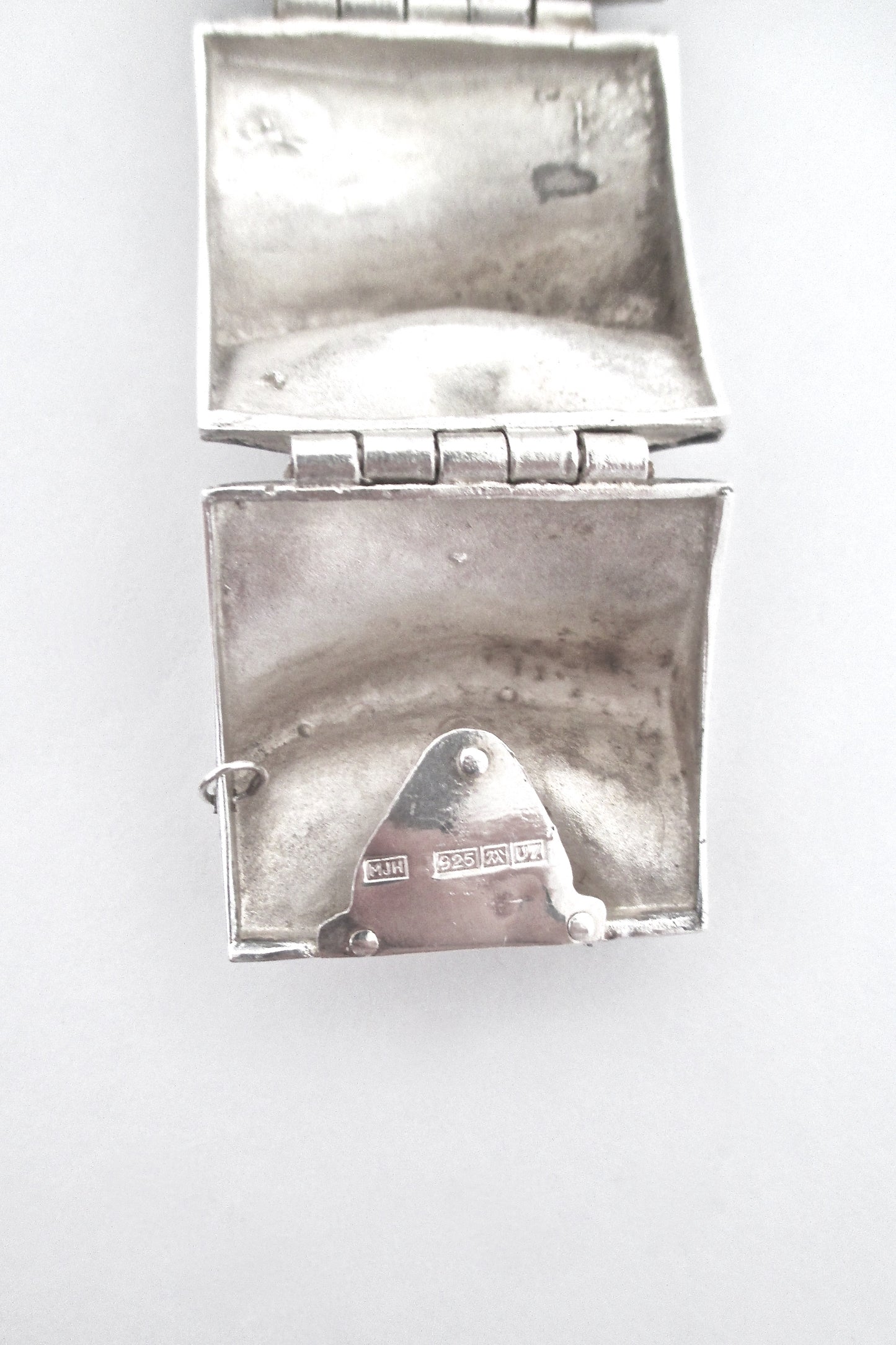 Matti Hyvarinen massive textural silver link bracelet