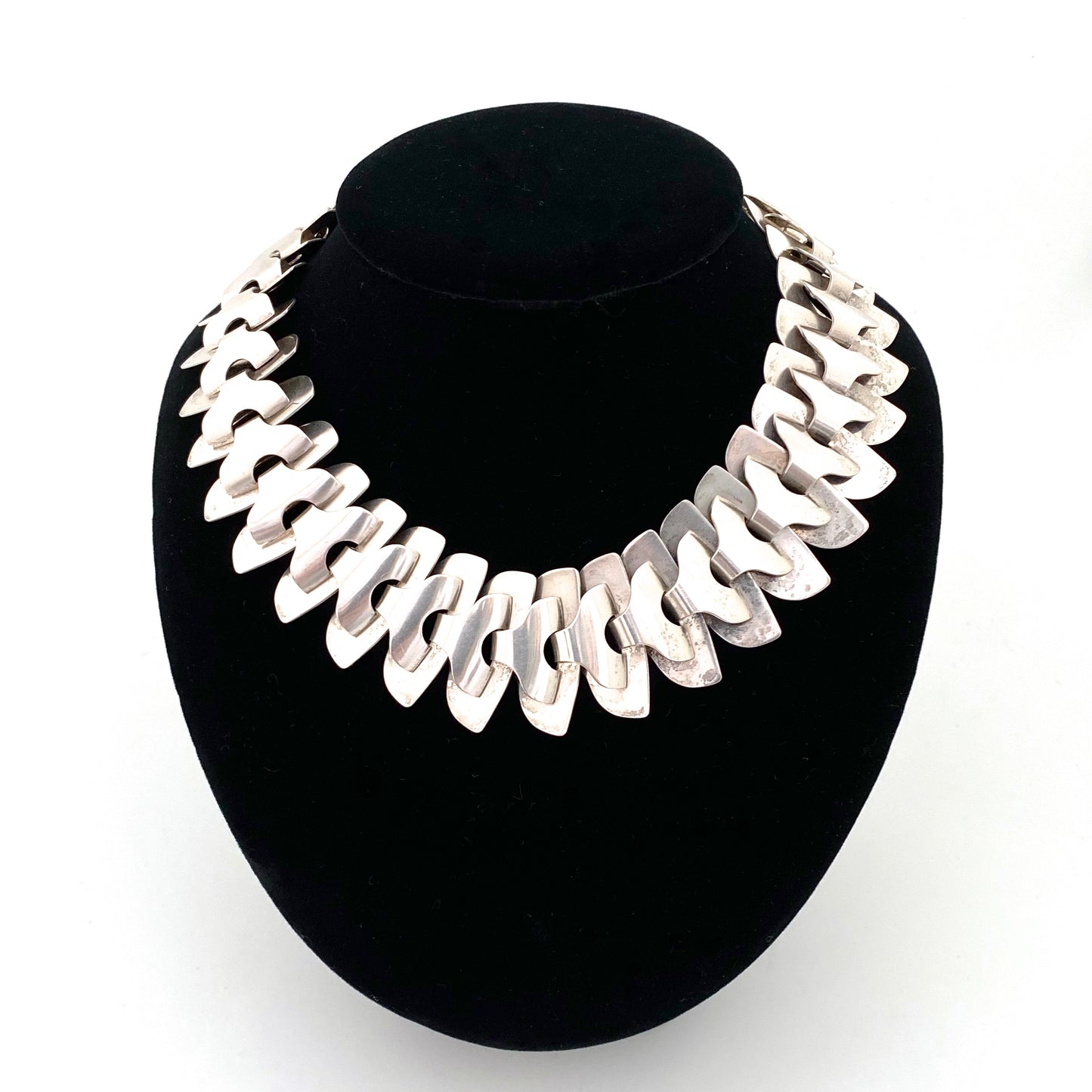 detail Georg Jensen Denmark vintage silver wide articulated necklace 156 A rare Scandinavian Modernist jewelry design