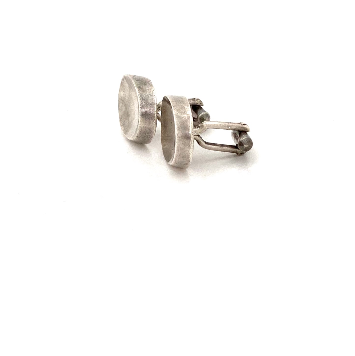 profile Antonio Pineda Taxco Mexico early vintage large 970 silver cufflinks Modernist jewelry design
