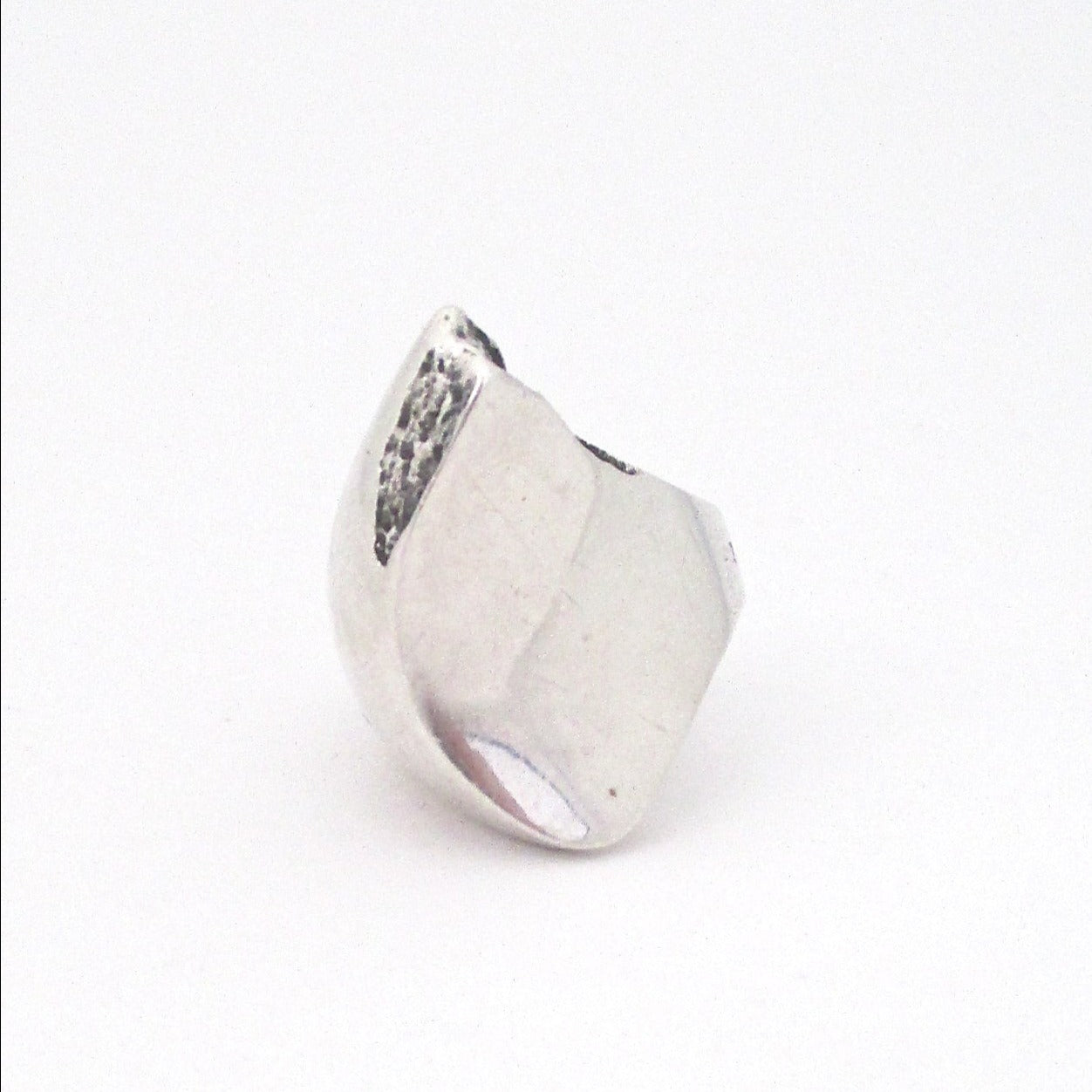 Poul Havgaard for Lapponia sculptural silver 'Balance' ring 1976