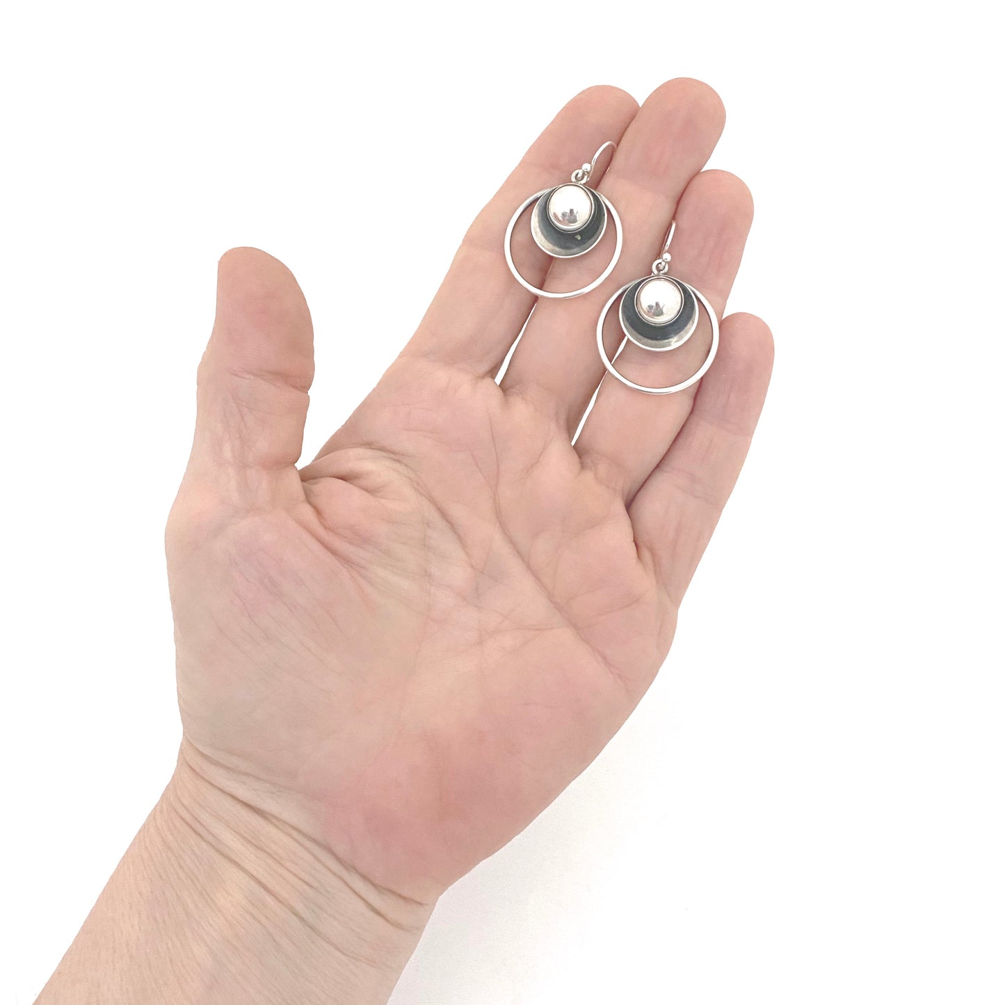 detail scale Niels Erik NE From Denmark vintage silver circles drop earrings Scandinavian Modernist jewelry design