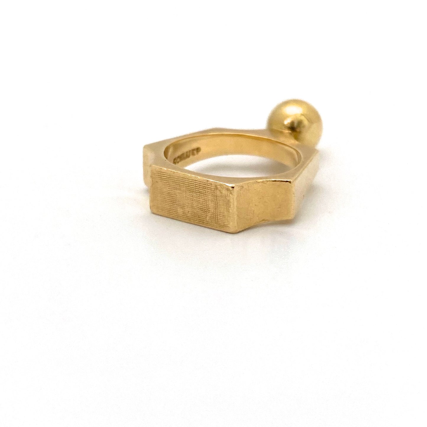 detail Walter Schluep Canada vintage 18k gold sphere ring solid tapered band Canadian Modernist jewelry design