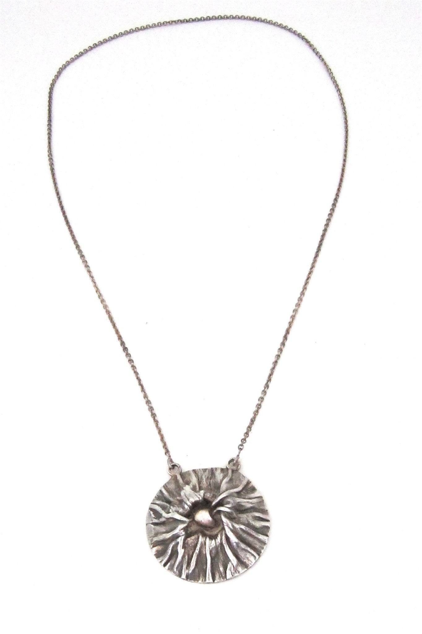 Matti Hyvarinen for Sirokoru Ky, Finland vintage sterling silver crater necklace