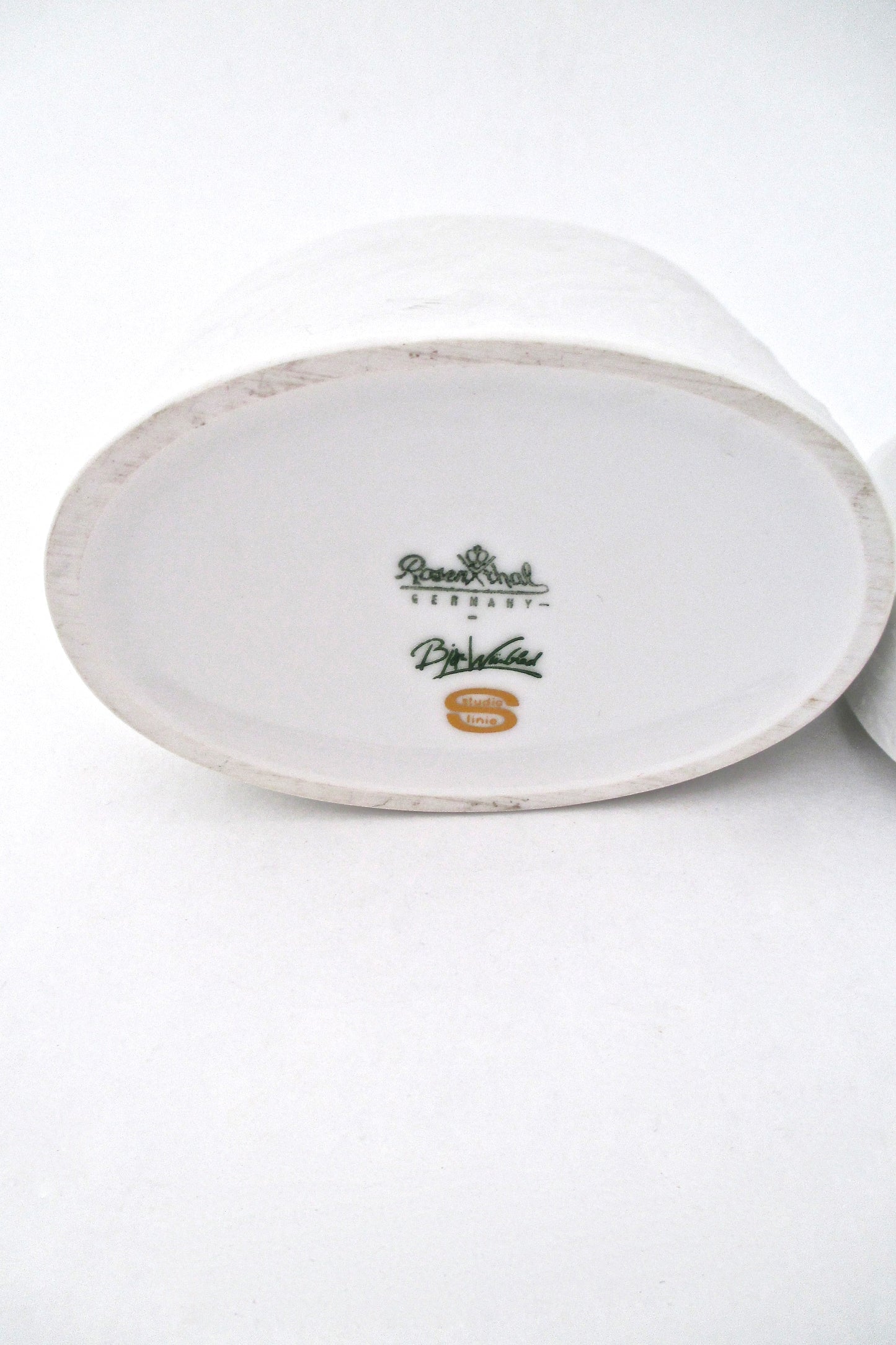 Rosenthal 'Studio Line' lidded box by Bjorn Wiinblad ~ birds & flowers