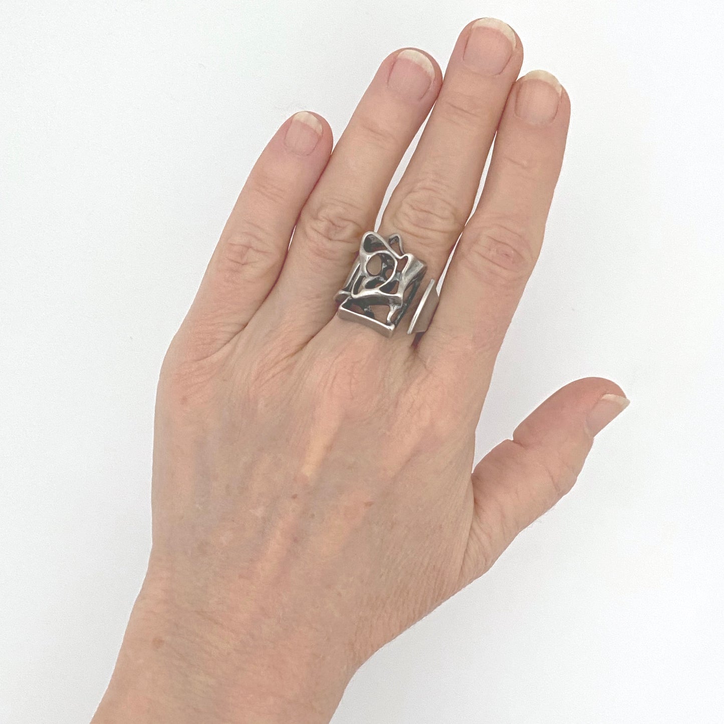 scale Uni David-Andersen Norway large vintage silver openwork ring Unn Tangerud Scandinavian Modernist jewelry design