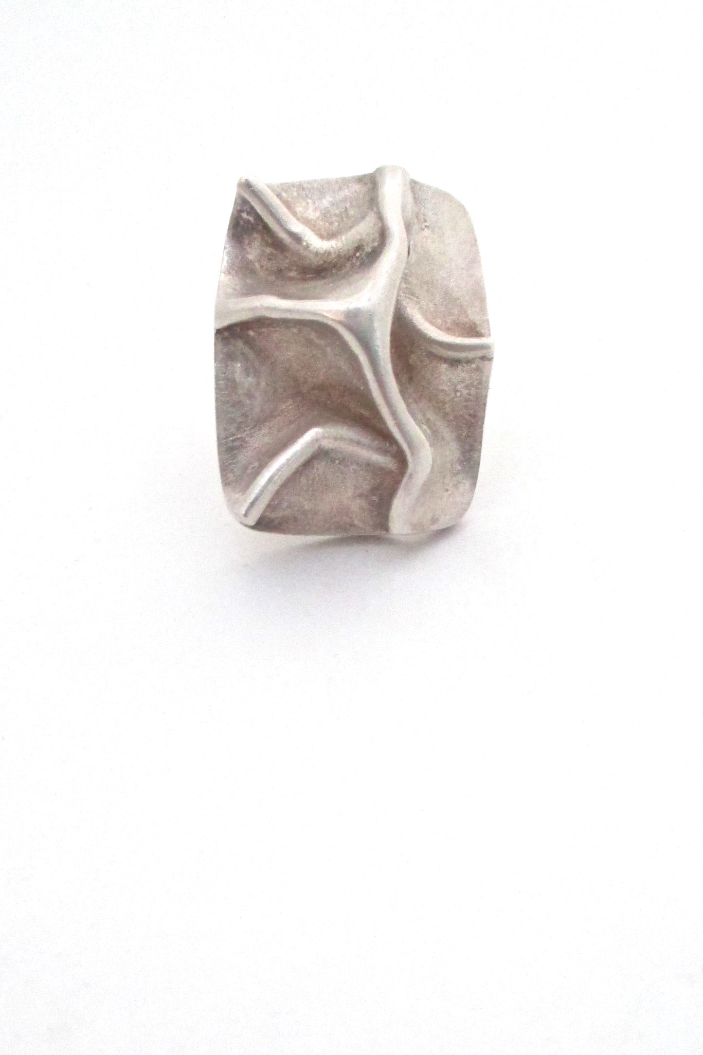 Matti Hyvarinen massive sculptural 'Dancer' ring ~ 1976