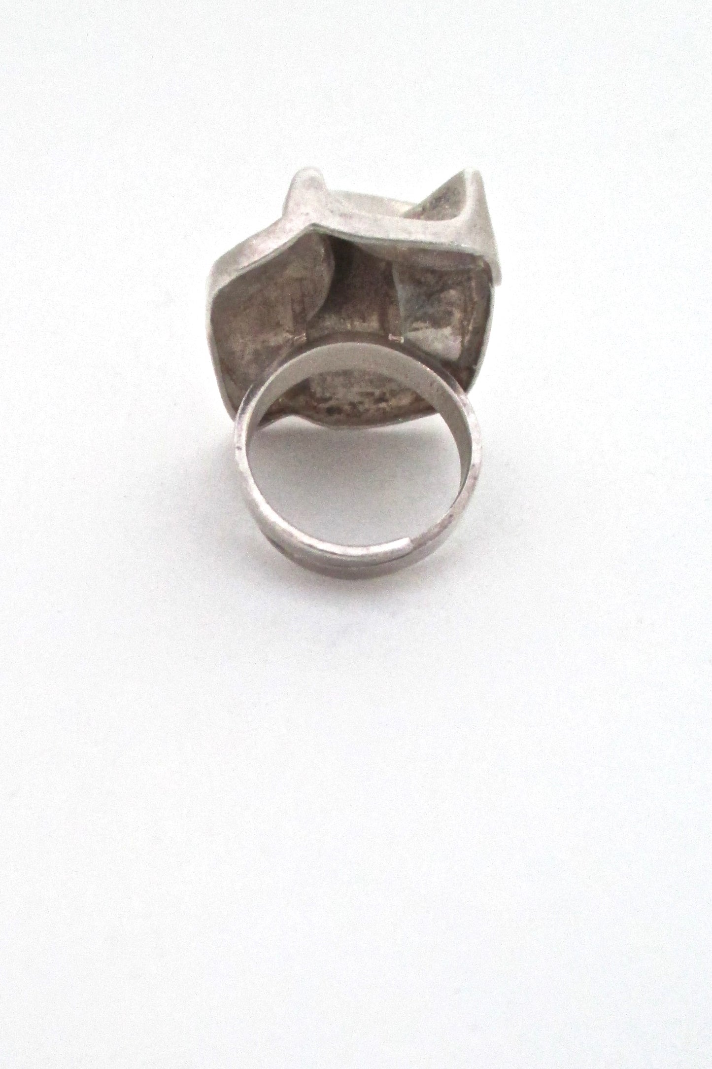 Matti Hyvarinen massive sculptural 'Dancer' ring ~ 1976