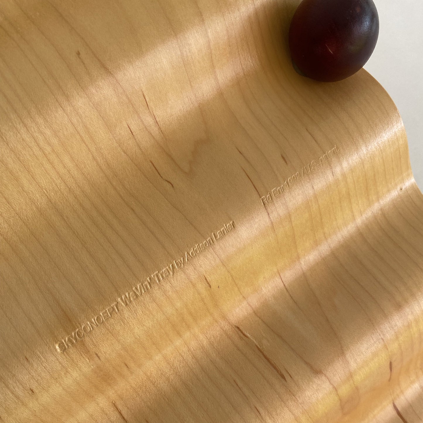 Sky Concept "WaVin' Tray" postmodern tray