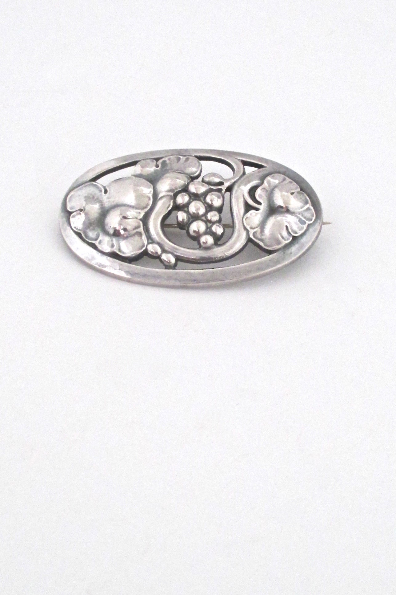 Georg Jensen Skonvirke brooch 177B
