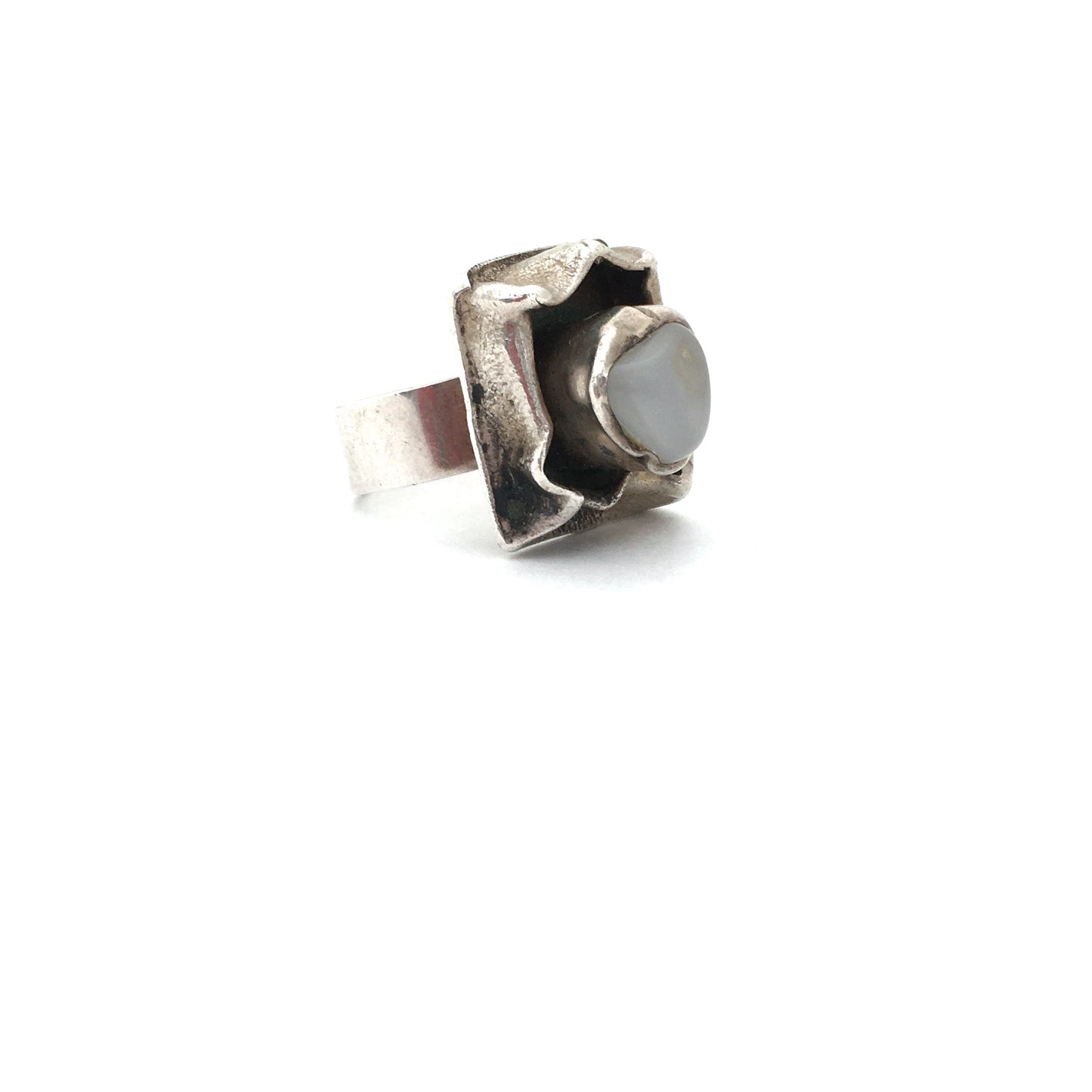 Jens Peter Clausen Gudjonsson brutalist silver & agate shadowbox ring