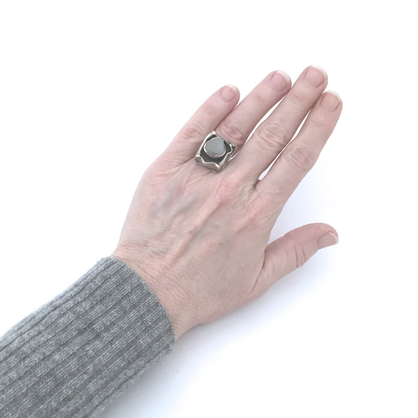 Jens Peter Clausen Gudjonsson brutalist silver & agate shadowbox ring