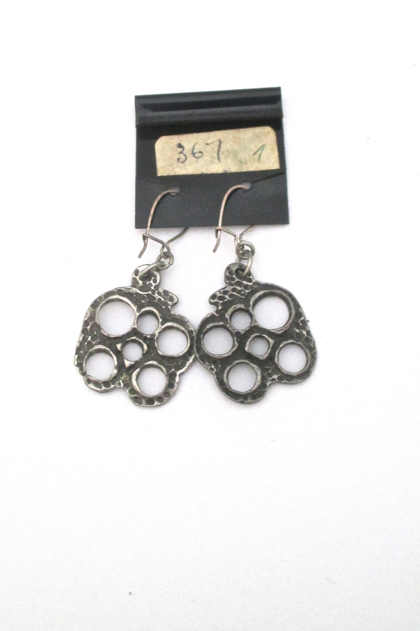 Robert Larin brutalist pewter drop earrings #367 on original card