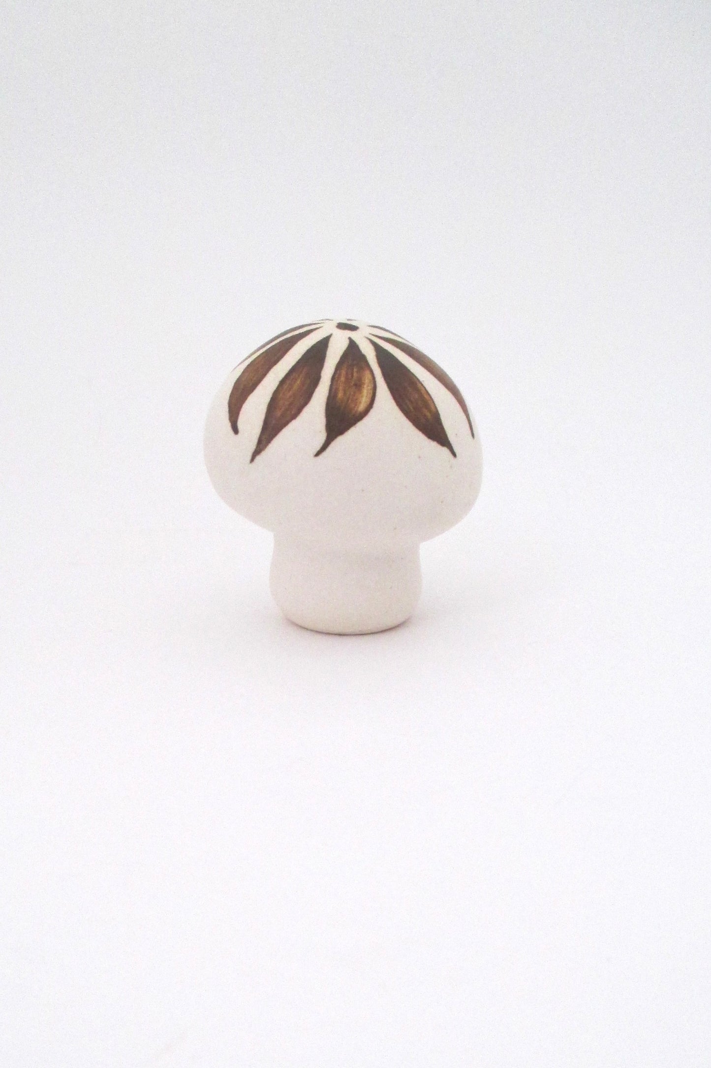 detail Strawberry Hill Pottery Canada vintage ceramic pair of mushroom sculptures