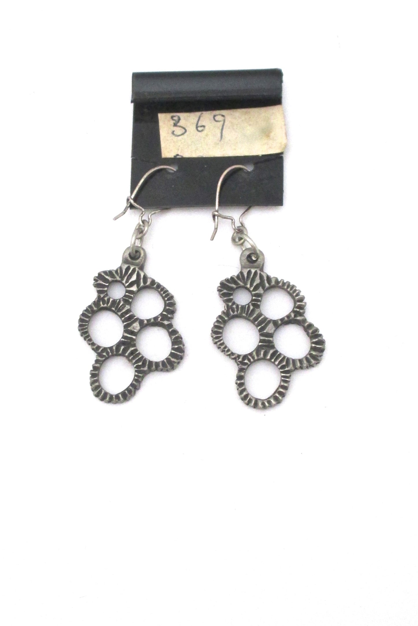 detail Robert Larin Canada vintage brutalist pewter drop earrings 369