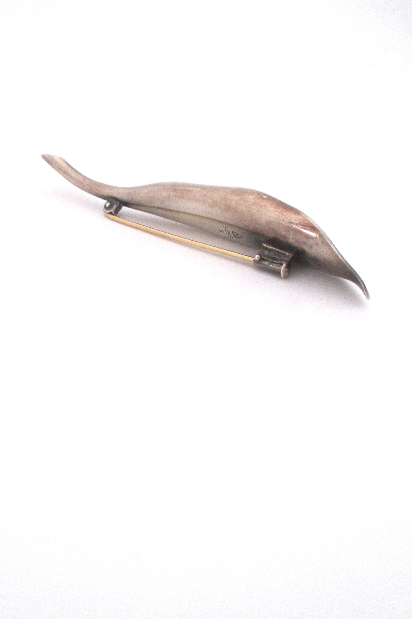 Anton Michelsen large naturalist curled leaf brooch