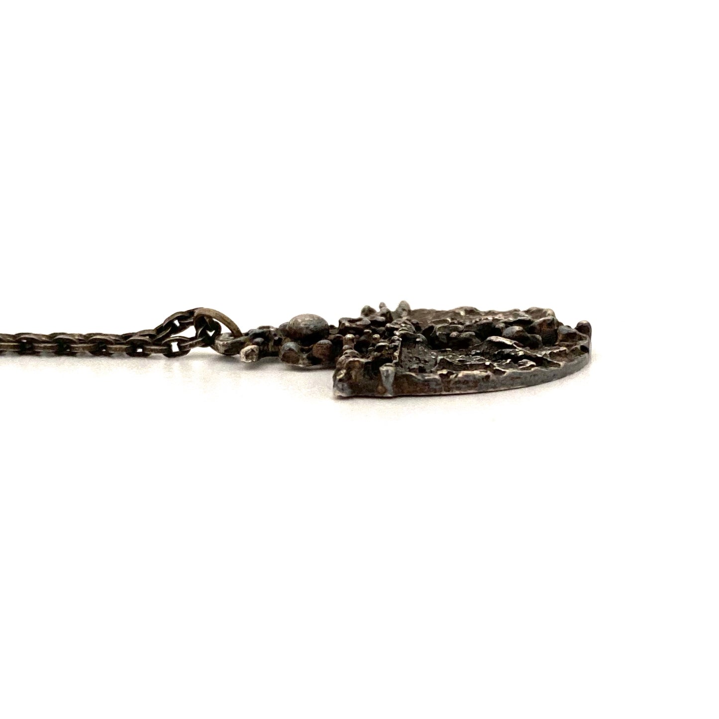 profile Guy Vidal Canada vintage brutalist textured pewter openwork pendant necklace Modernist jewelry design