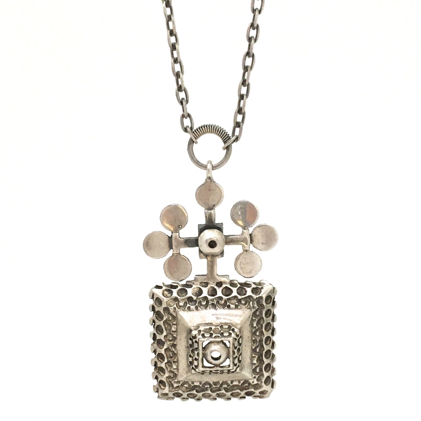 detail Pentti Sarpaneva for Turun Hopea Finland large dimensional silver pendant necklace Scandinavian Modern jewelry design