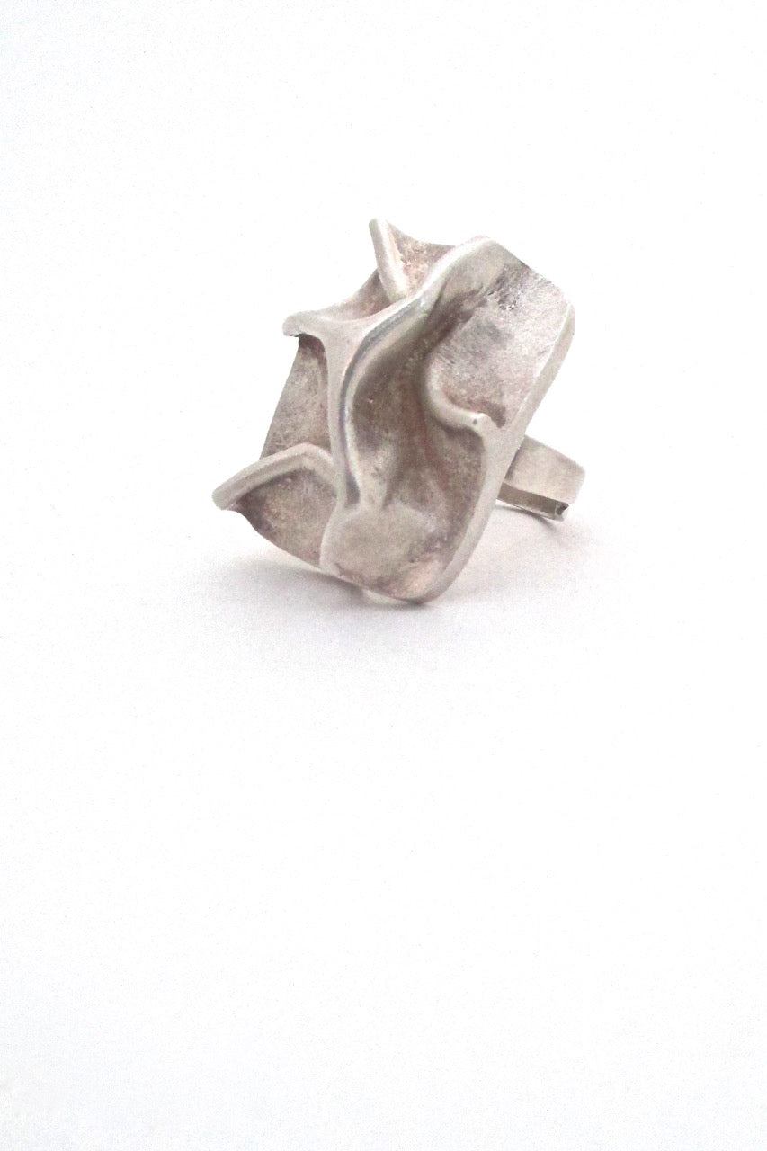 Matti Hyvarinen for Sirokoru Finland vintage Scandinavian Modernist silver massive sculptural ring 1976