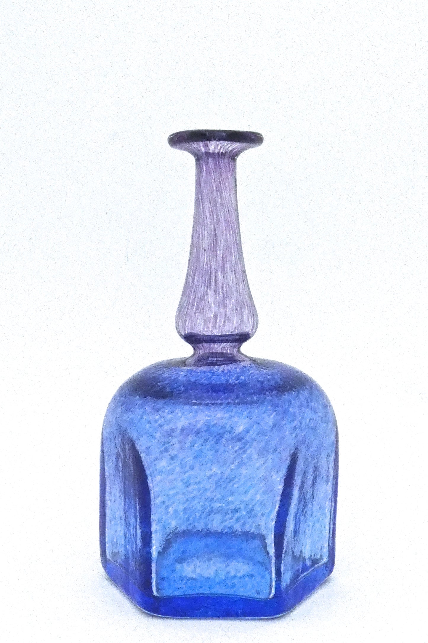 Kosta Boda 'Antikva' vase #3 ~ Bertil Vallien