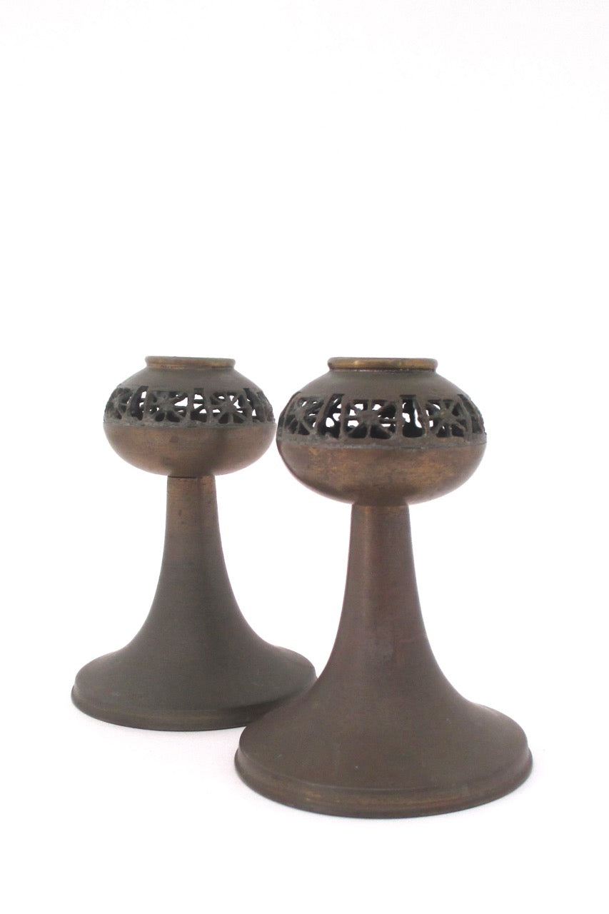 Pentti Sarpaneva Finland vintage mid century bronze Pitsi candle holders dark patina