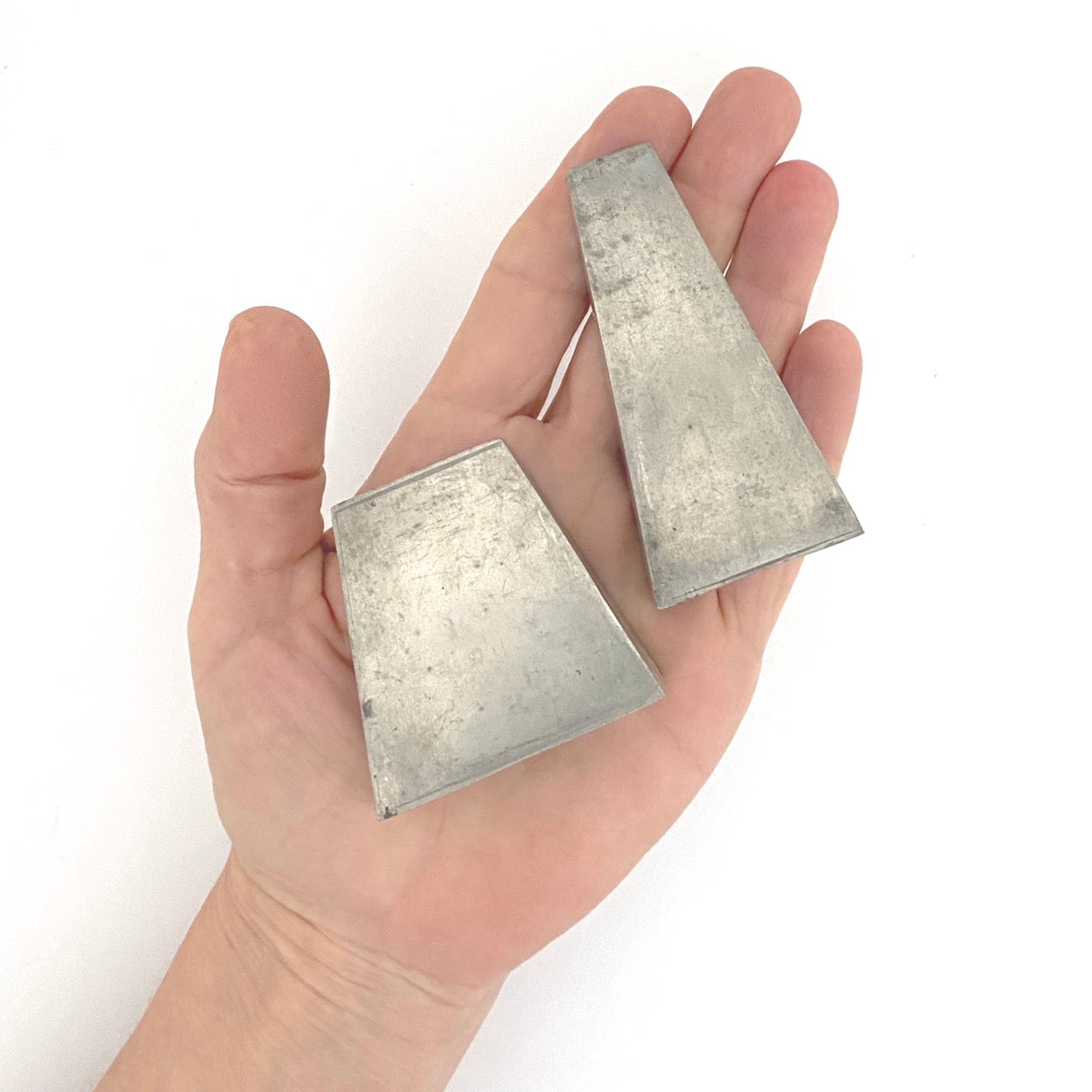 scale Raymor pewter Denmark vintage Modernist salt pepper attributed Paul Evans