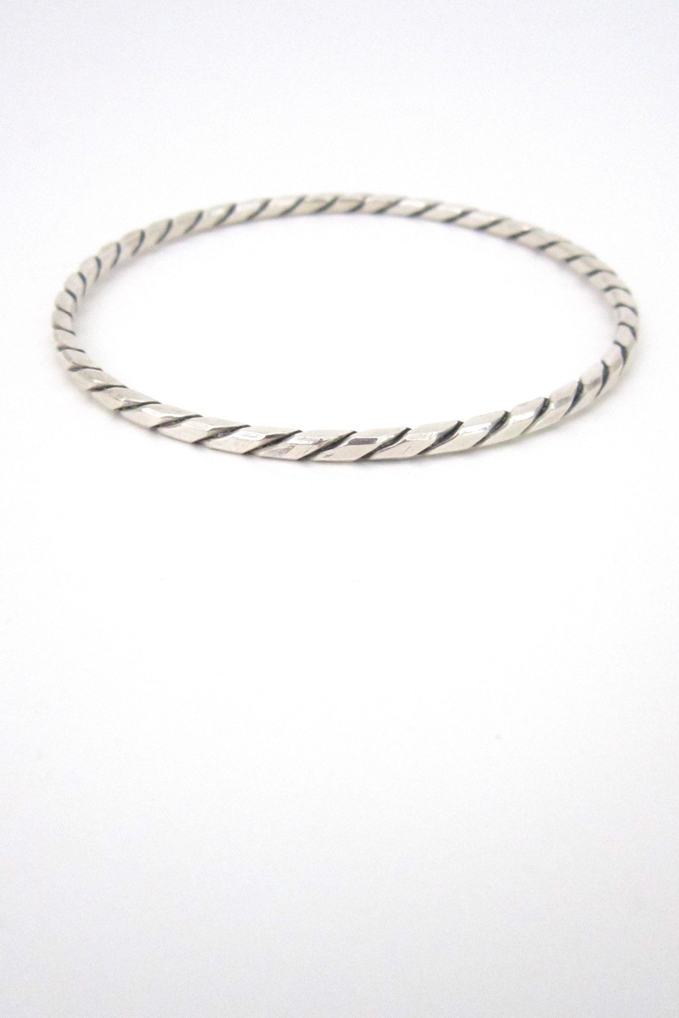 Aarre & Krogh Denmark vintage sterling silver bangle